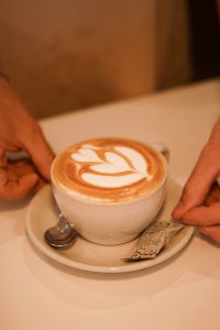 Cappuccino barista - Coffee shop Couleur Café à Castres et Albi