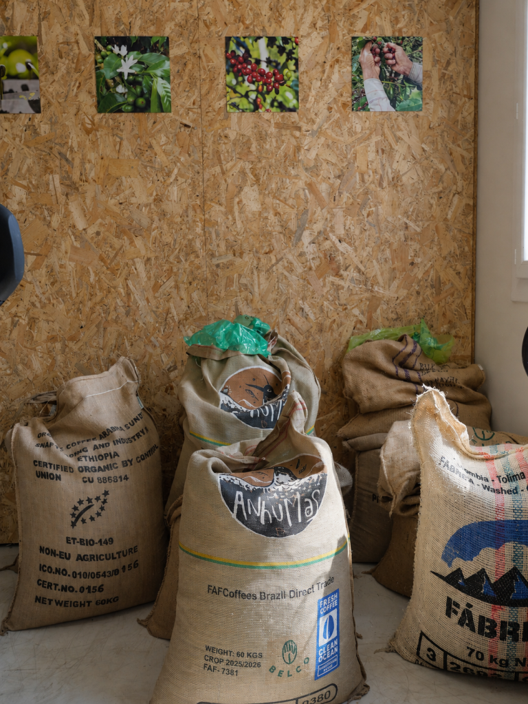 Sélection et traçabilité des cafés de spécialité Couleur Café