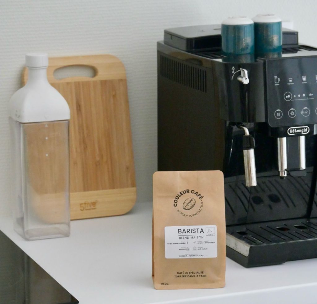 Machine à café professionnelle pour pause-café en entreprise